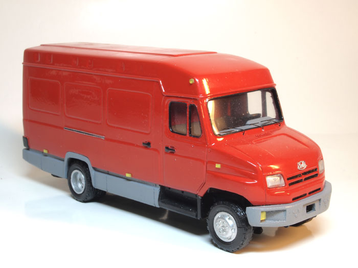 ЗИЛ 5301СС фургон (красный)