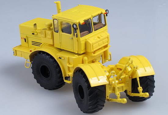Трактор К-701 «Кировец» - жёлтый