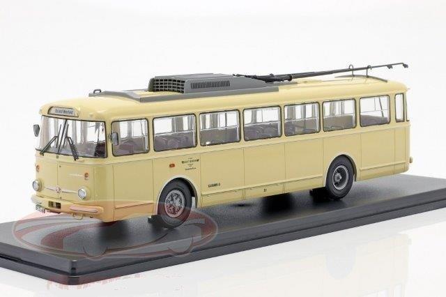 троллейбус SKODA 9TR Eberswalde 1961 Beige