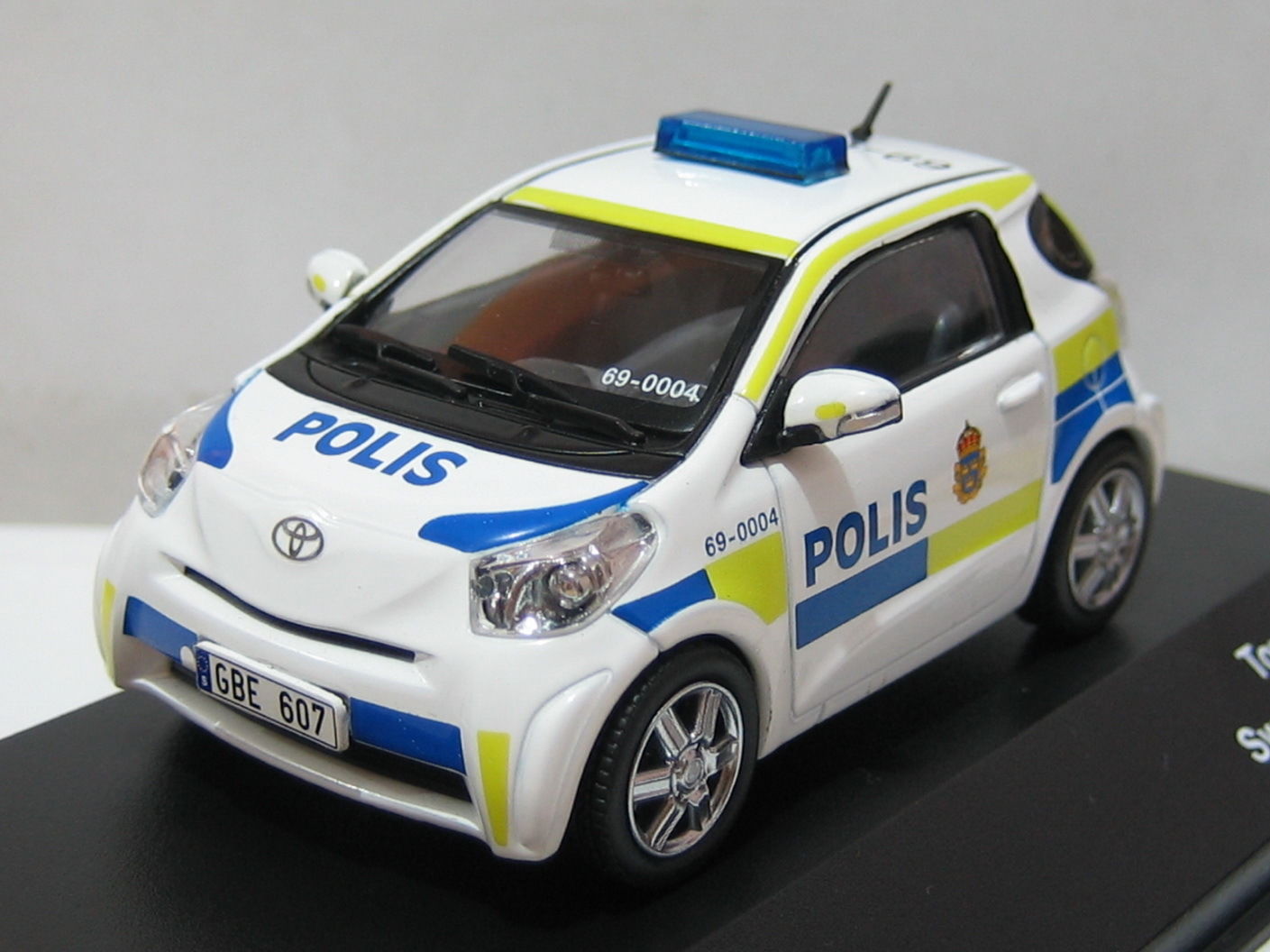 Toyota IQ "Polis" (полиция Швеции) 2011