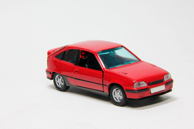 Opel Kadett E GSi, 3-dr (red)