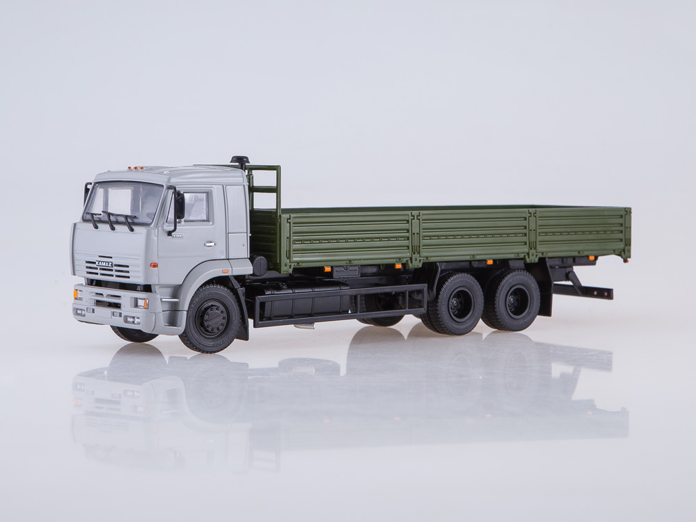 Камский грузовик-65117 бортовой