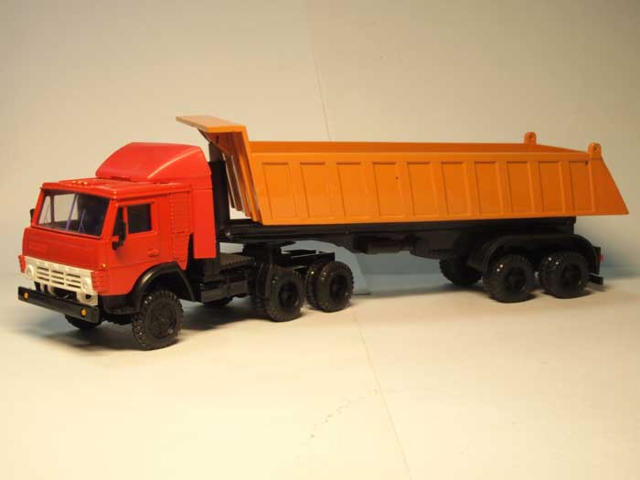 Камский грузовик 5410 с полуприцепом самосвалом Маз-9506