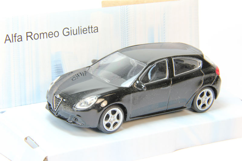 Alfa Romeo Giulietta (black)