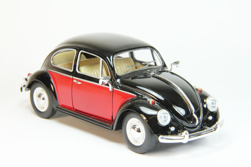 Volkswagen Classical Beetle (black/red)