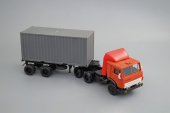 Камский грузовик 54112 контейнеровоз (ранний выпуск)