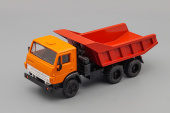 Камский грузовик-5511 оранжевый/красный, вертикальные рёбра