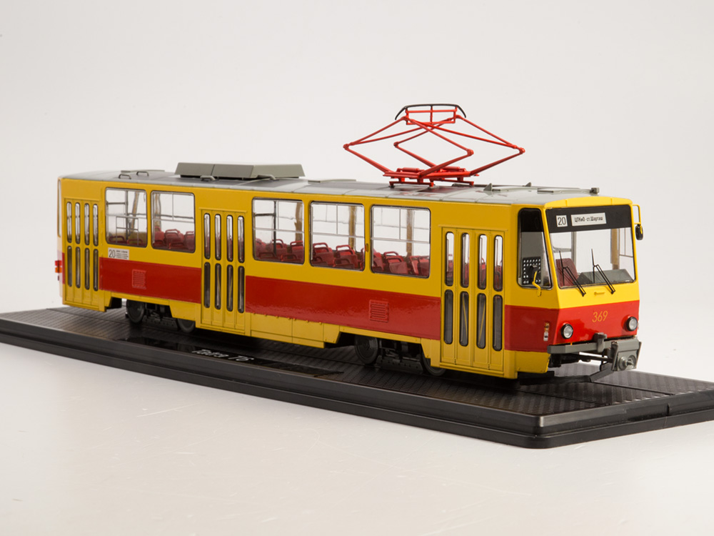 Трамвай Tatra-T6B5, желтый / красный