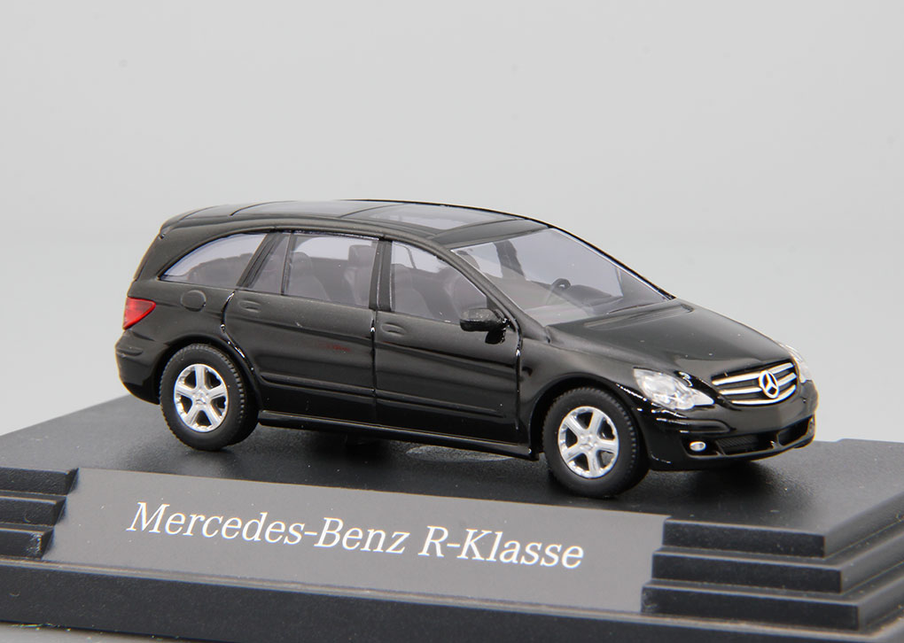 Mercedes-Benz R-Class W251 Obsidianschwarz