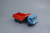 Камский грузовик 55111 голубой/красный