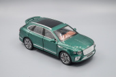 Bentley Bentayga, зелёный, 215х85 мм.