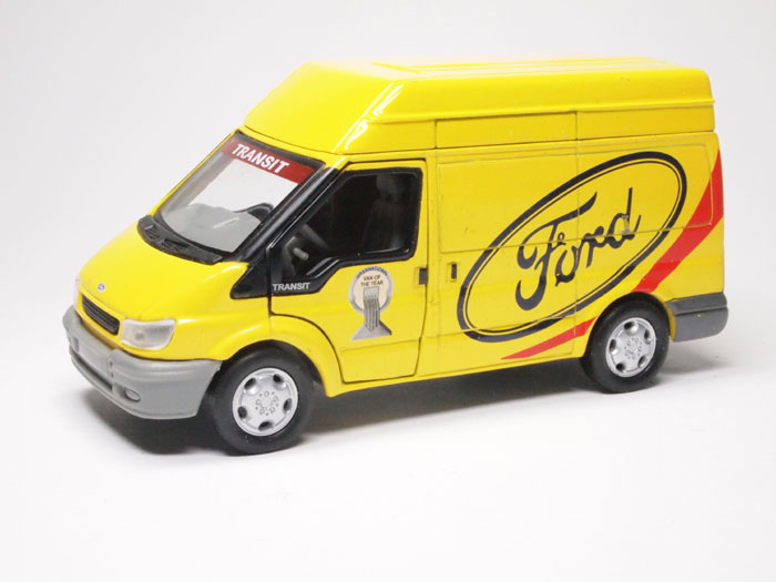 Ford Transit short van (yellow)