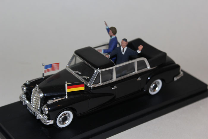 Mercedes-Benz 300D Limousine (1963) Adenauer/Kennedy