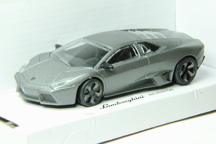 Lamborghini Reventon, grey