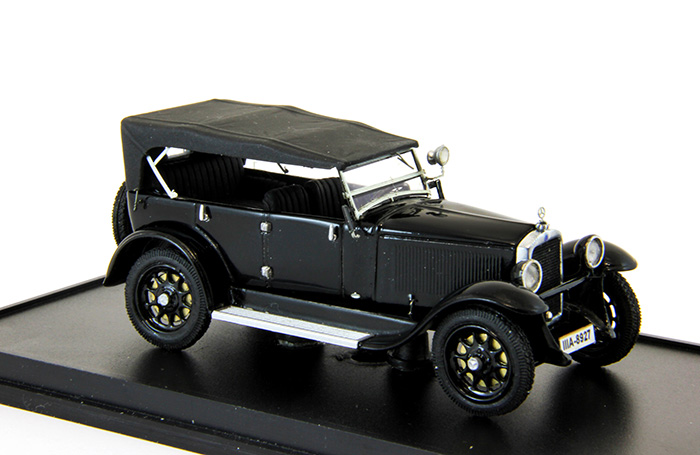Mercedes-Benz 200/260 Stuttgart Tourenwagen (1930-1932) black