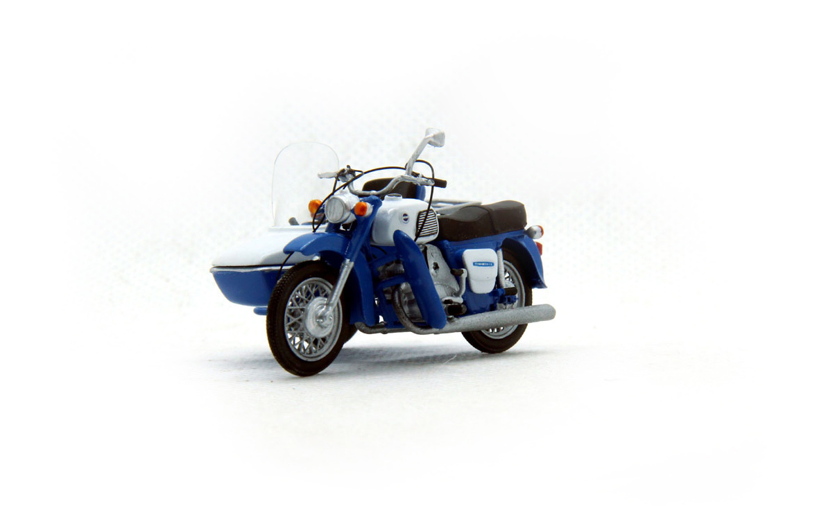 ИЖ Юпитер-3К с коляской, мотоцикл бело-синий