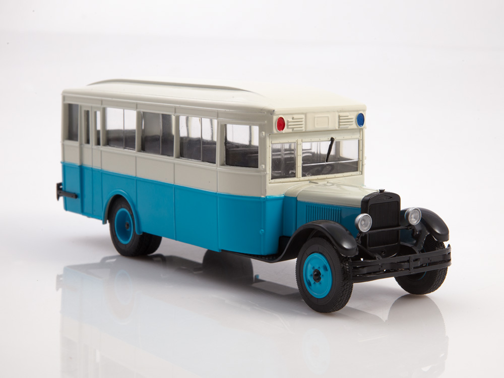 ЗИС-8 автобус, бело-голубой