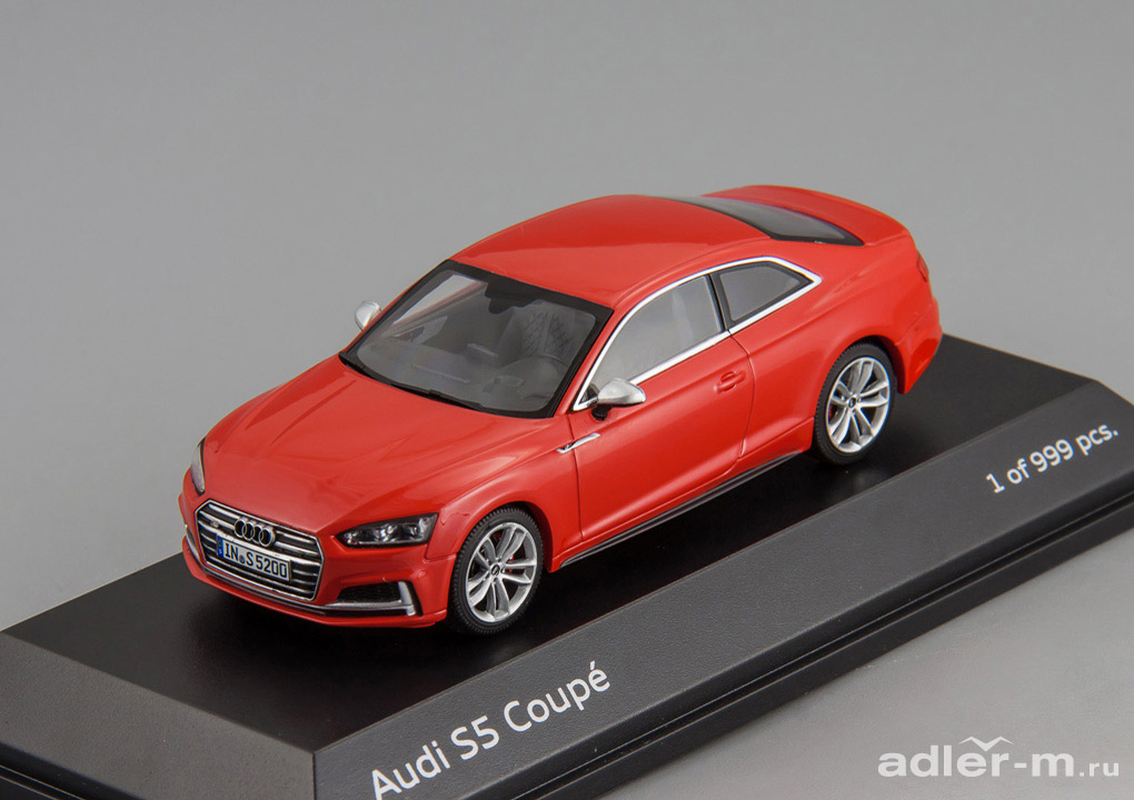 Audi S5 Coupe (misano red)