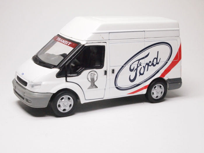Ford Transit short van (white)