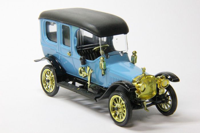 Руссо-Балт С24/30 с кузовом "Лимузин" (1912) голубой.