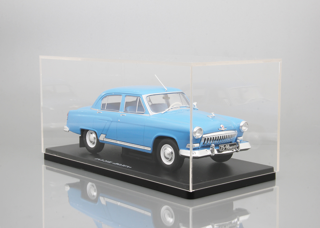 Прозрачный колпак для моделей из серии Легендарные советские автомобили 1:24 (220х110х100 мм)