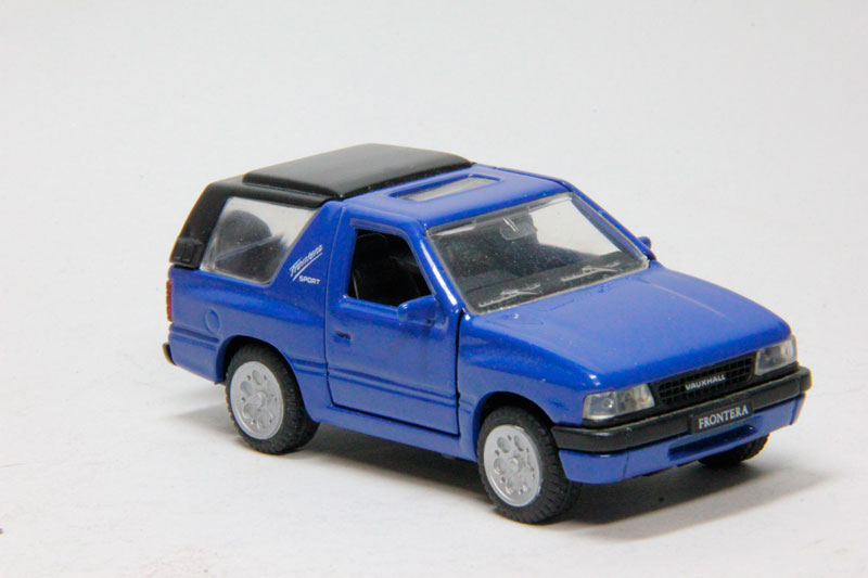 Vauxhall Frontera 3-dr (blue)