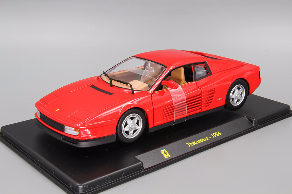 Уценка! Ferrari Testarossa -1984- red