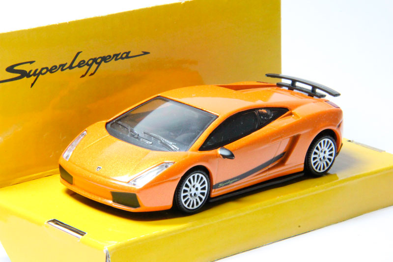 Lamborghini SuperLeggera (orange)