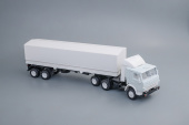 Камский грузовик 5410 п/п тент и высокий спойлер (белый)