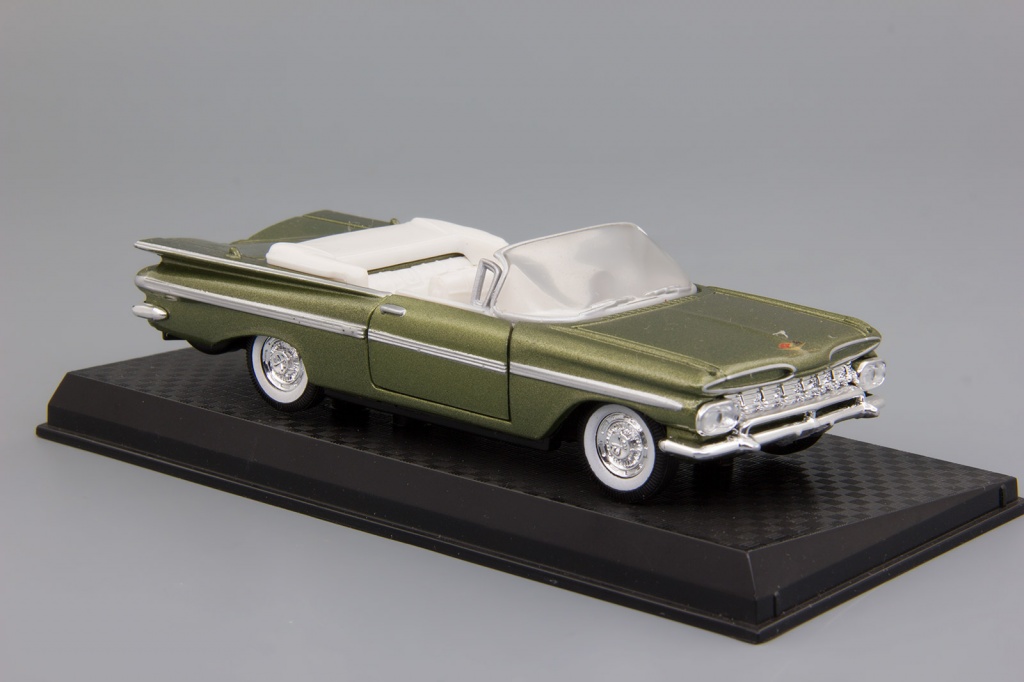 Уценка! Chevrolet Impala (1959) green