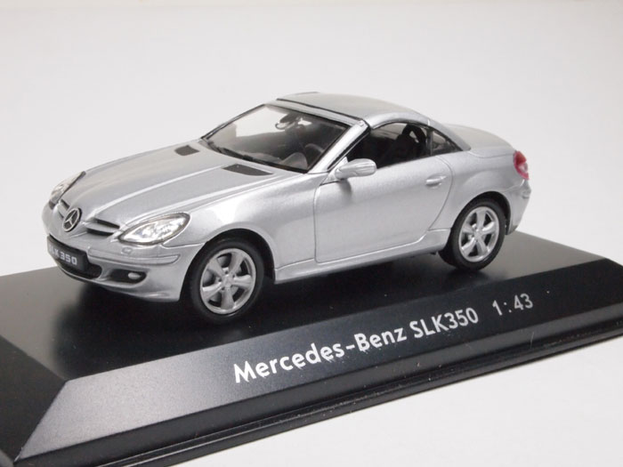 Mercedes-Benz SLK350 (silver)